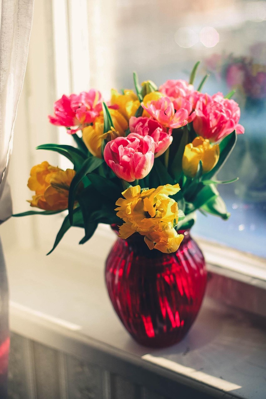 vase, flowers, window, floral arrangement, flower arrangement, blossom, bloom, bouquet, beautiful flowers, flower wallpaper, decoration, flower background, nature, flora